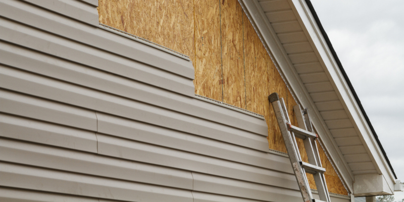 When to Replace Your Vinyl Siding